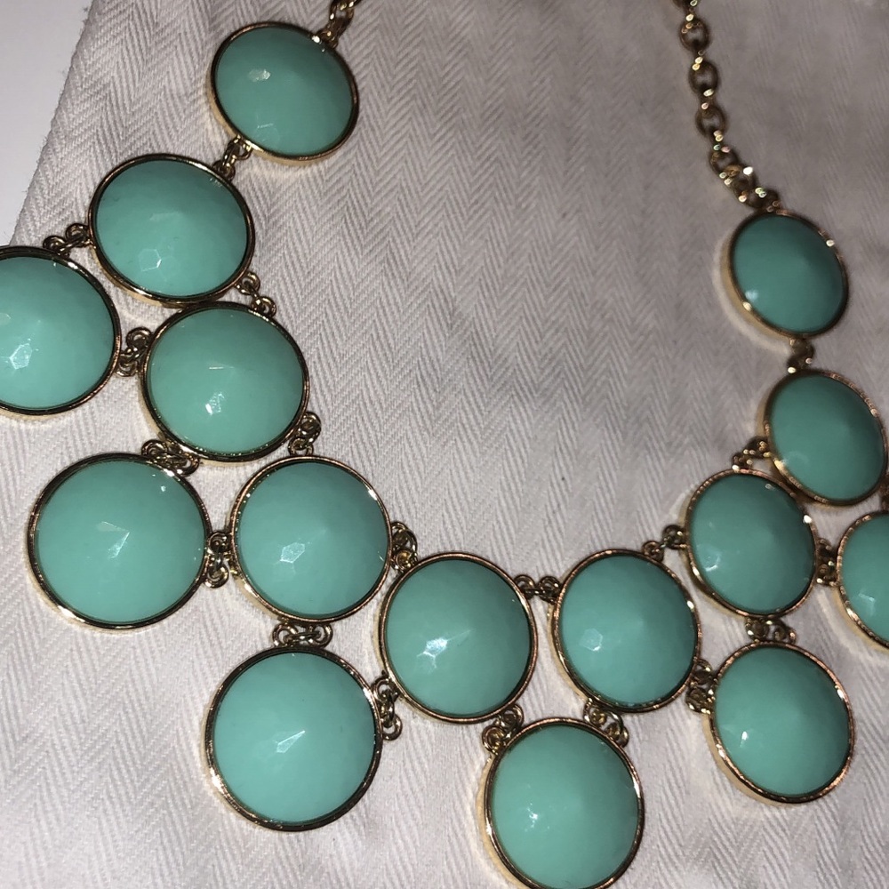 Francesca’s Bubble Necklace